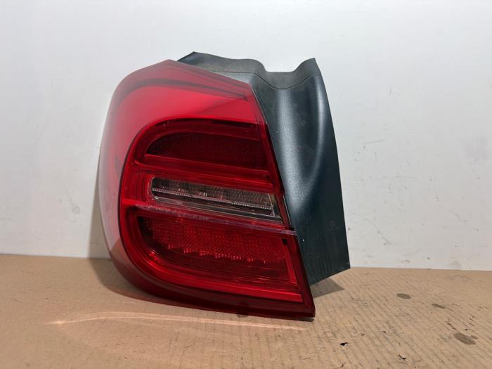 Feu arrière gauche Mercedes GLA