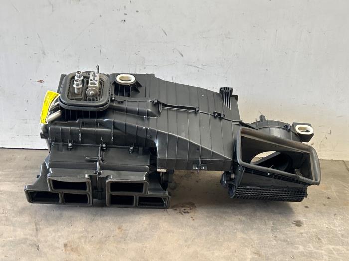 Kachelhuis Mercedes GLA