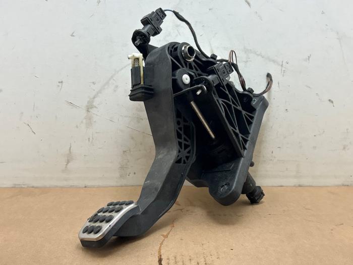 Gaspedal Mercedes GLA