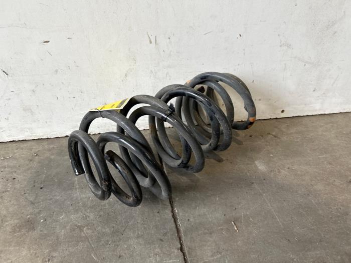 Rear coil spring Mercedes GLA