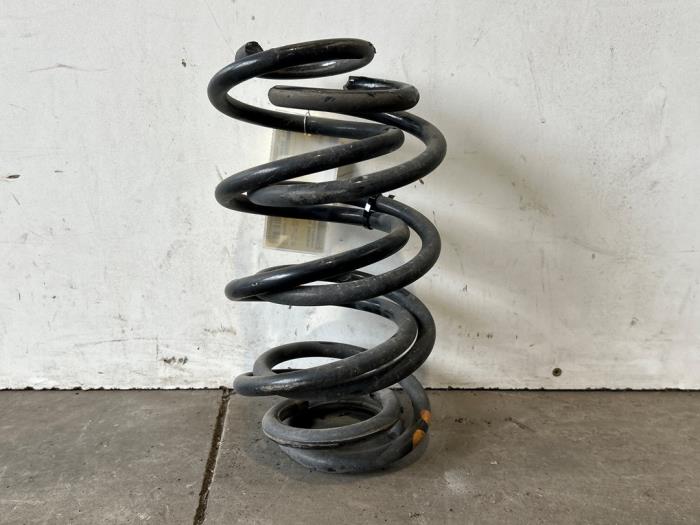 Rear coil spring Mercedes GLA