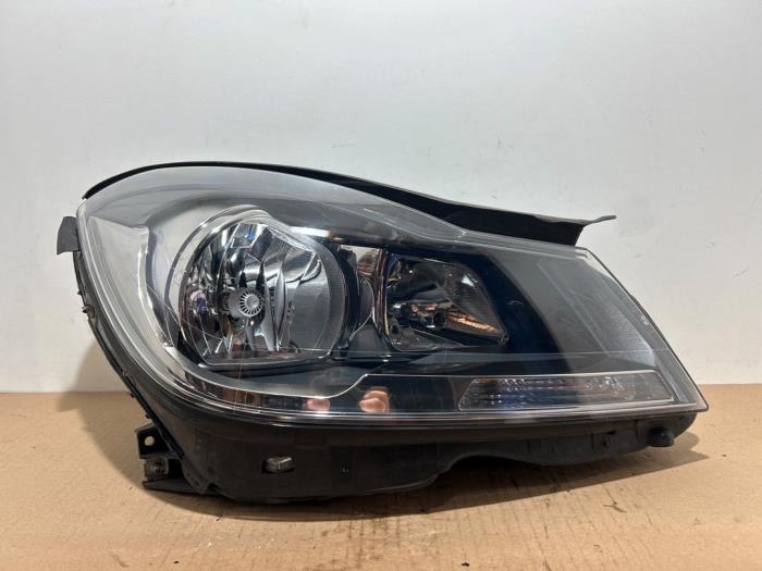 Faro derecha Mercedes C-Klasse