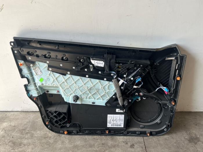 Revêtement portière 4portes avant droite Mercedes C-Klasse