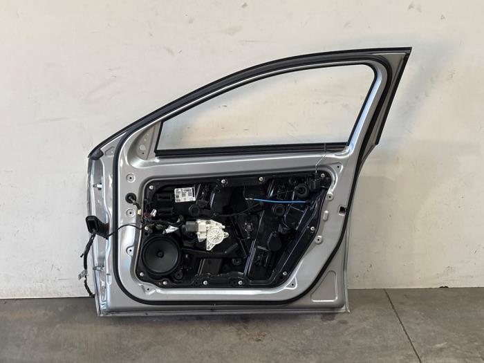 Portier 4Deurs rechts-voor Mercedes GLA