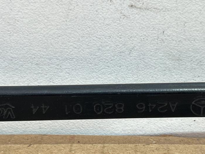 Brazo delantero de limpiaparabrisas Mercedes B-Klasse