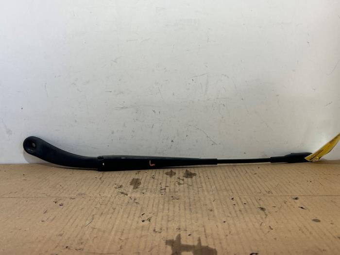 Front wiper arm Mercedes B-Klasse