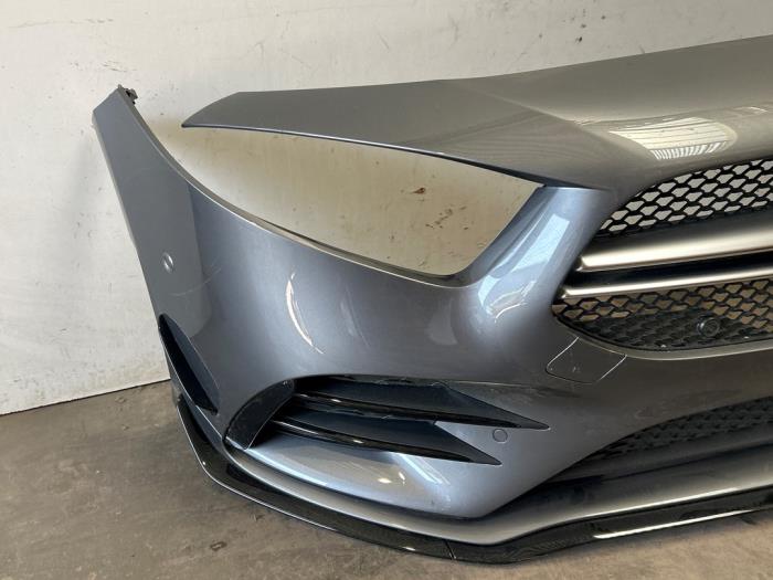 Zderzak przedni Mercedes A-Klasse