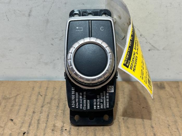 Bedienung BordSteuergerät Mercedes B-Klasse