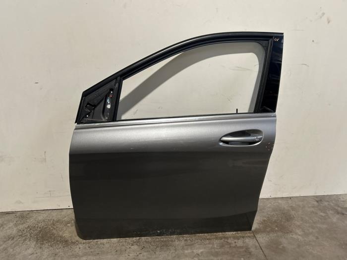 Door 4-door, front left Mercedes B-Klasse