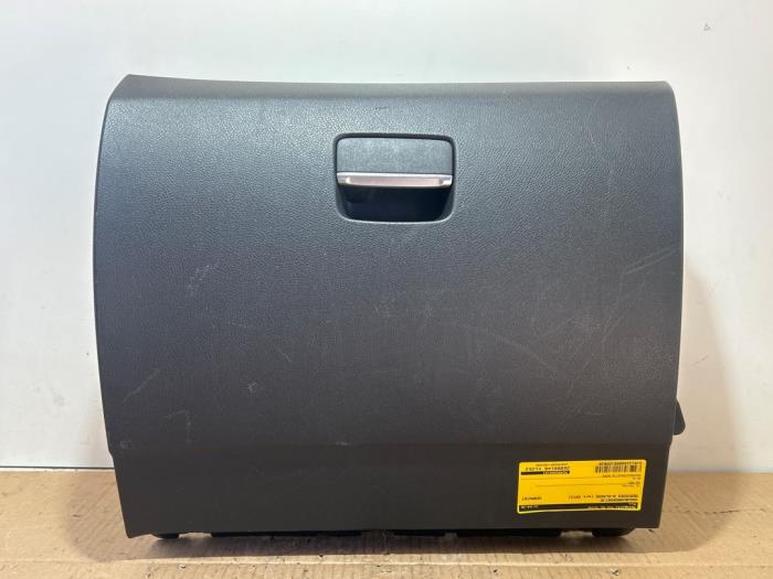 Dashboardkastje Mercedes B-Klasse