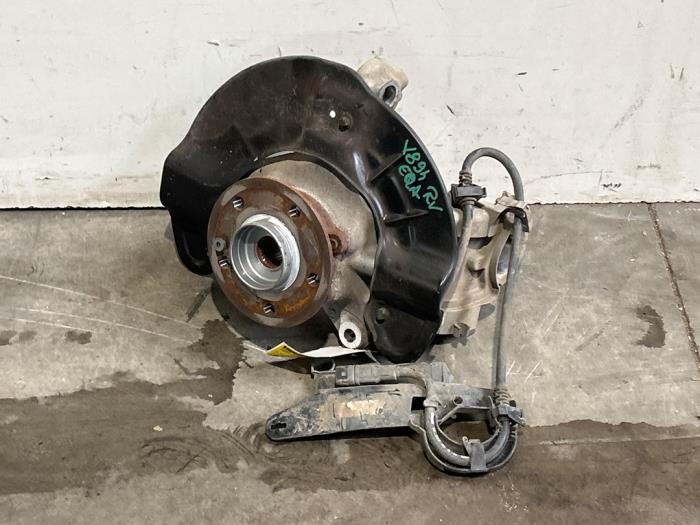 Knuckle, front right Mercedes EQA
