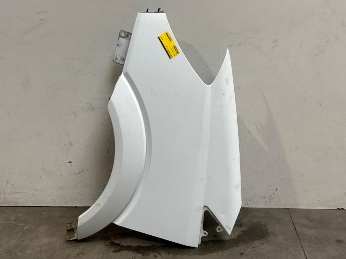 Front wing, left Mercedes Sprinter