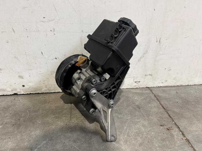 Pompe direction assistée Mercedes Sprinter