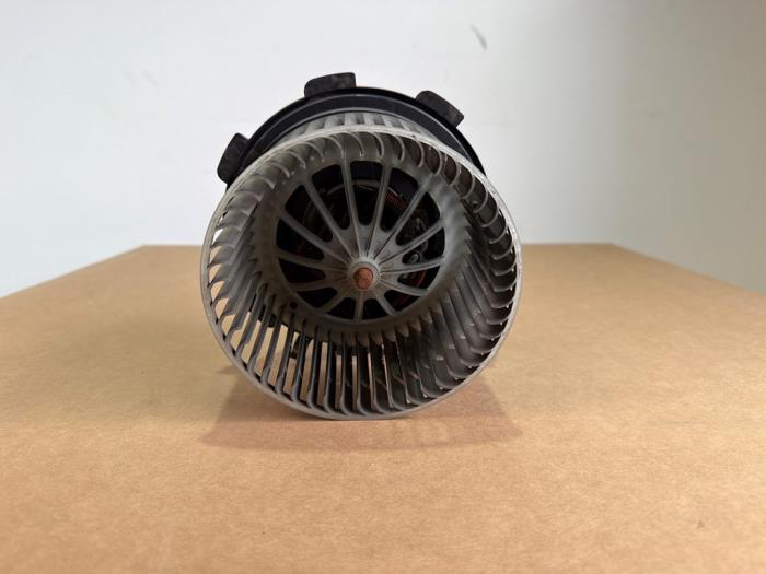 Heating and ventilation fan motor Mercedes Sprinter