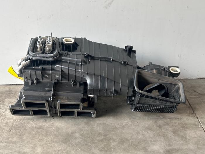 Boîtier chauffage Mercedes GLA