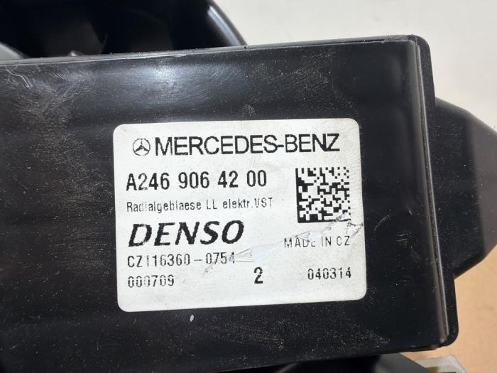 Heating and ventilation fan motor Mercedes GLA