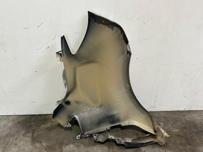 Front wing, left Mercedes Sprinter