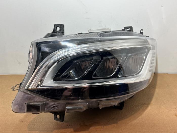 Faro izquierda Mercedes Sprinter