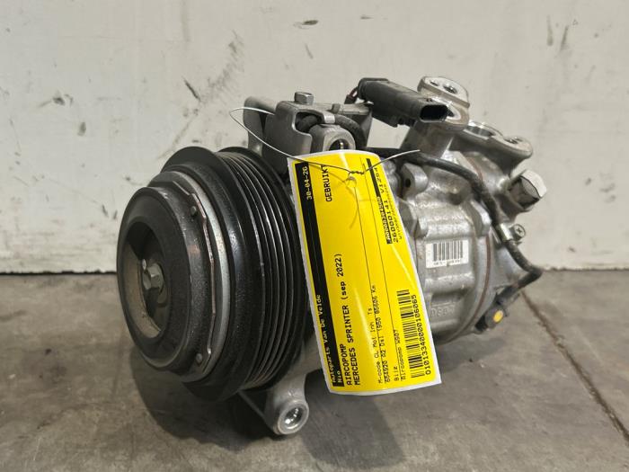 Pompe clim Mercedes Sprinter