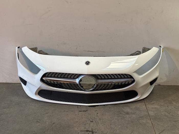 Zderzak przedni Mercedes A-Klasse
