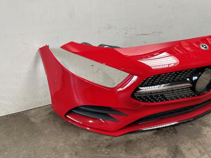 Zderzak przedni Mercedes A-Klasse