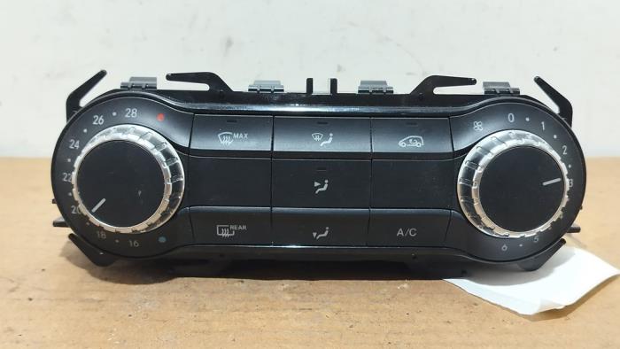 Panel sterowania nagrzewnicy Mercedes GLA