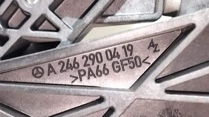 Pedal de embrague Mercedes GLA