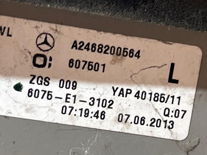 Feu arrière gauche Mercedes B-Klasse
