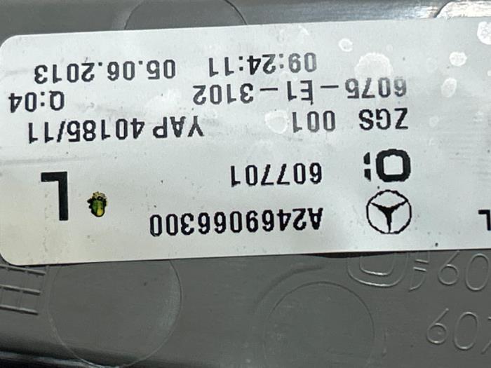 Achterlicht links Mercedes B-Klasse