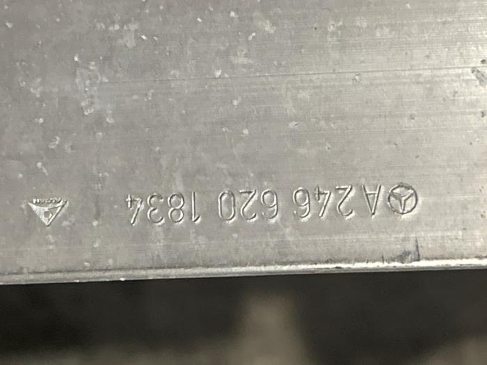 Panel przedni Mercedes B-Klasse