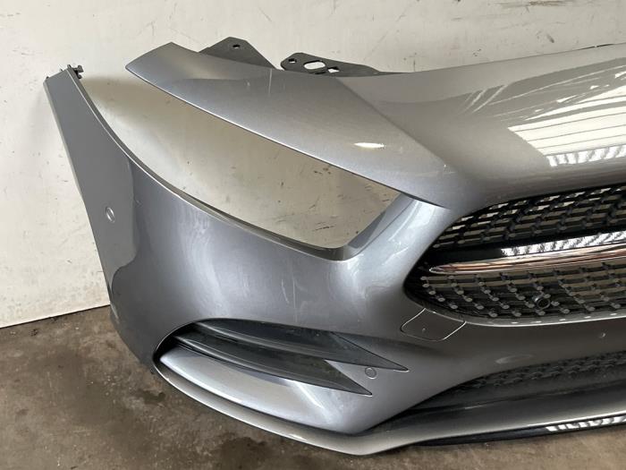 Zderzak przedni Mercedes A-Klasse