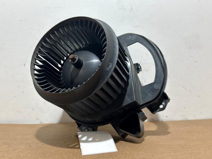 Kachel Ventilatiemotor Mercedes B-Klasse