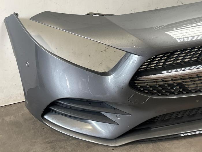 Zderzak przedni Mercedes A-Klasse