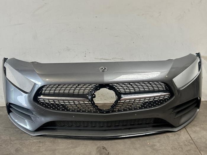 Zderzak przedni Mercedes A-Klasse