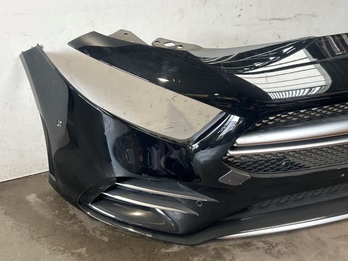Zderzak przedni Mercedes A-Klasse