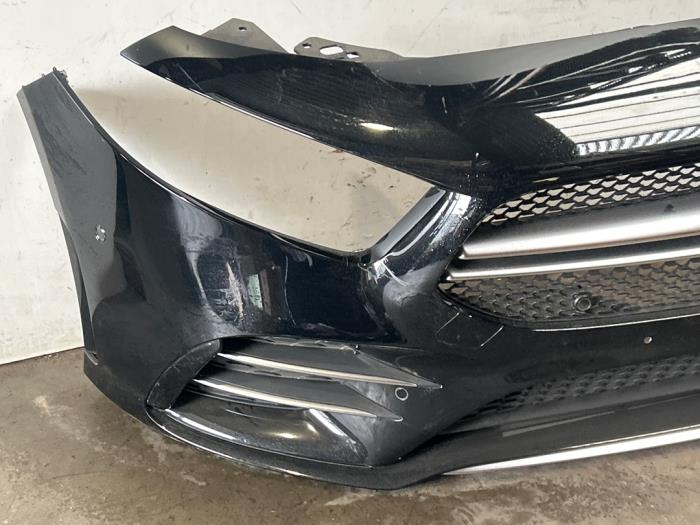 Zderzak przedni Mercedes A-Klasse