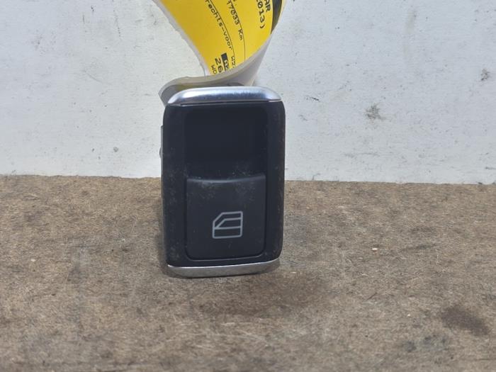 Przelacznik elektrycznej szyby Mercedes B-Klasse