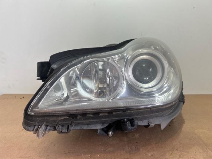 Phare gauche Mercedes CLS-Klasse