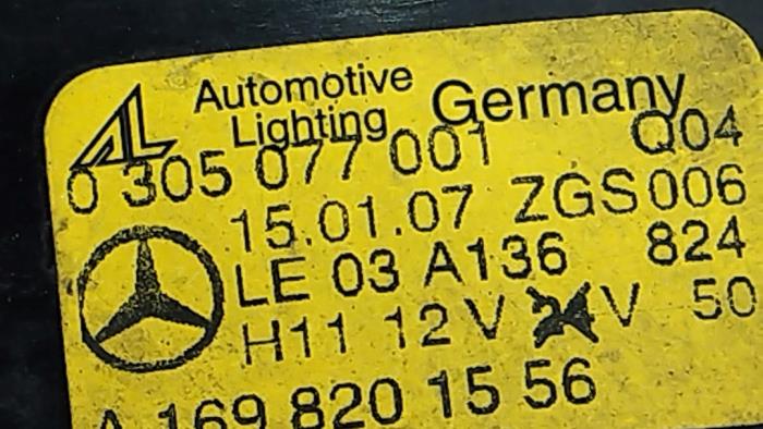 Fog light, front left Mercedes CLS-Klasse