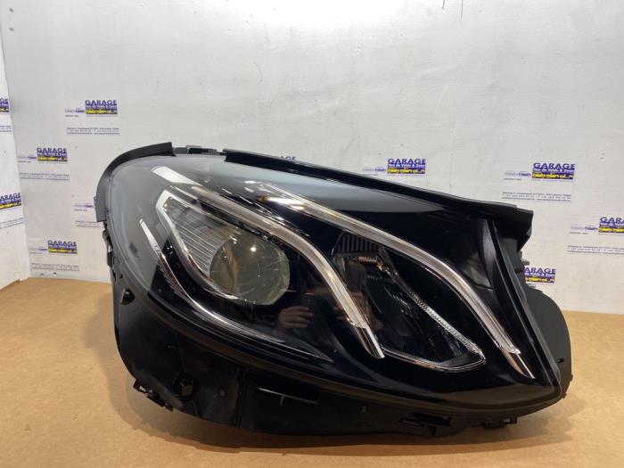Faro derecha Mercedes E-Klasse