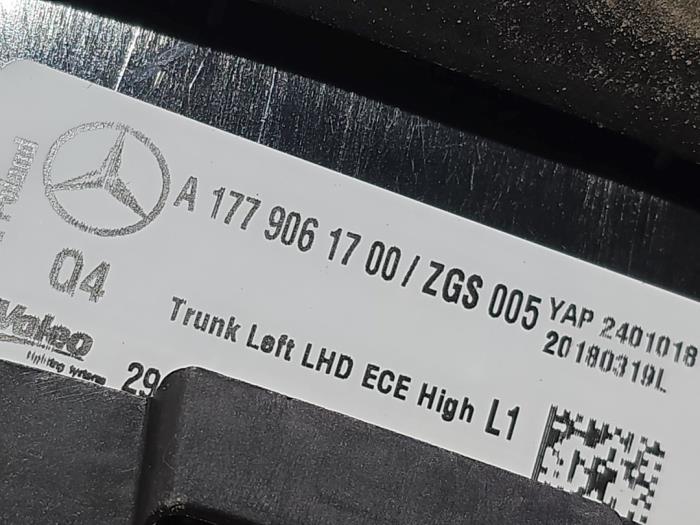Tylne swiatlo pozycyjne lewe Mercedes A-Klasse