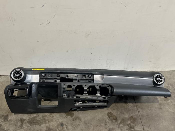 Dashboard Mercedes A-Klasse