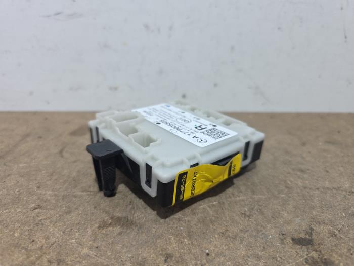 Modul centralnego zamka Mercedes A-Klasse