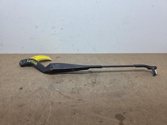 Brazo delantero de limpiaparabrisas Mercedes E-Klasse