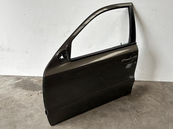 Door 4-door, front left Mercedes E-Klasse