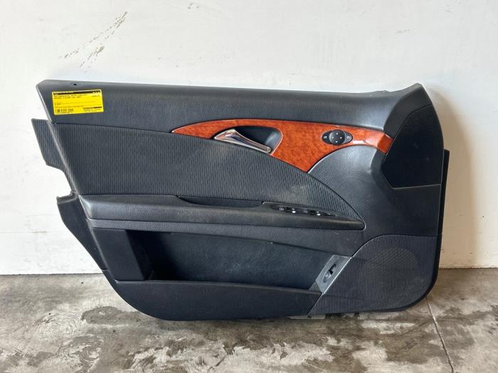 Portierbekleding 4Deurs links-voor Mercedes E-Klasse