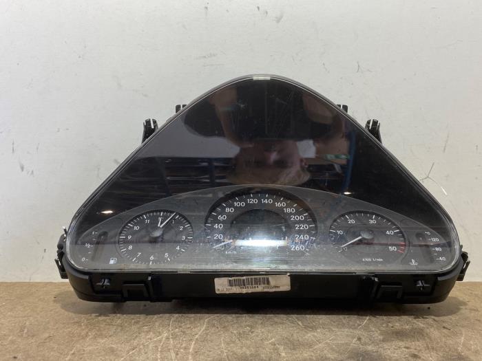 Odometer KM Mercedes E-Klasse