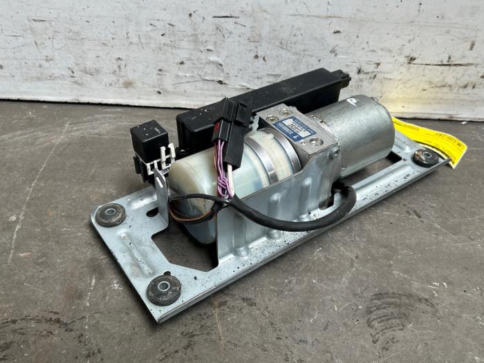 Hydraulic pump Mercedes SL