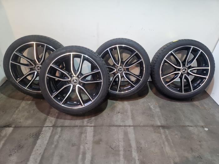 Felgen Set + Reifen Mercedes A-Klasse
