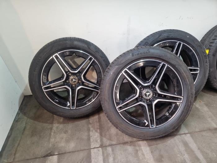 Set of wheels + tyres Mercedes GLB-Klasse